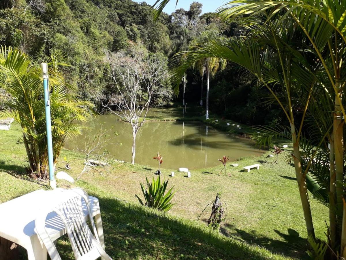 Villa Sitio Saramandaia Juquitiba Exterior foto